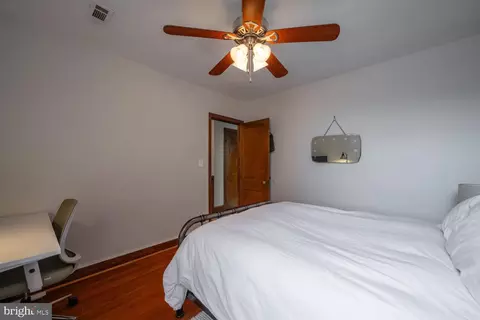 Bedroom - 5005 3rd St NW, Washington, DC 20011 photo 4 of 7