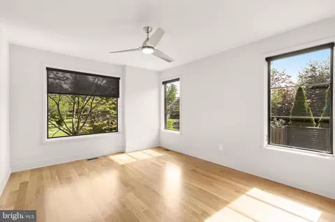 4640 Q St NW, Washington, DC 20007 photo 29