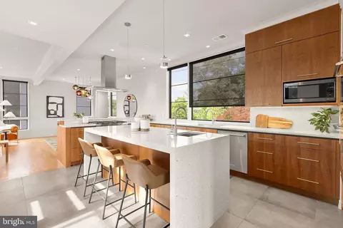 4640 Q St NW, Washington, DC 20007 photo 8