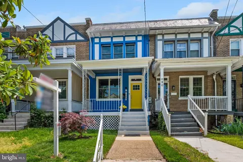 628 Hamilton St NW, Washington, DC 20011