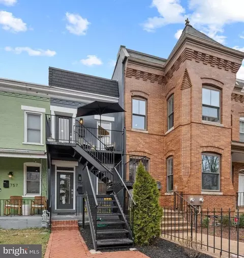 755 Fairmont St NW #2, Washington, DC 20001