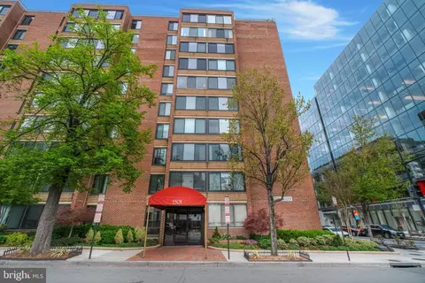 1301 20th St NW #415, Washington, DC 20036