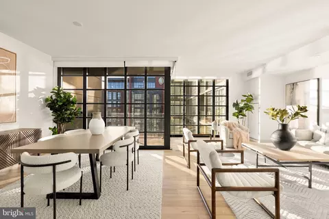 45 Sutton Sq SW #906, Washington, DC 20024