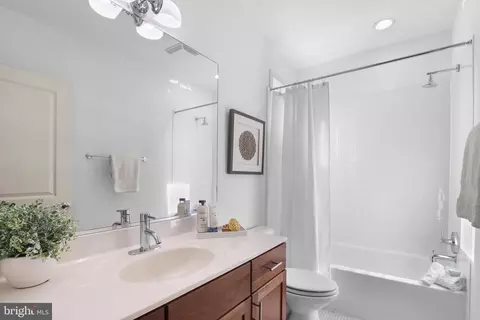 415 14th St NE, Washington, DC 20002 photo 23