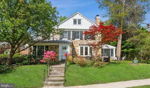 1721 Juniper St NW, Washington, DC 20012