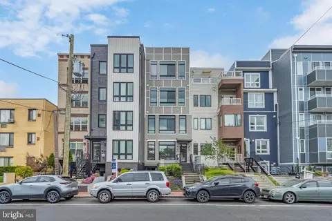 820 Kennedy St NW #3, Washington, DC 20011