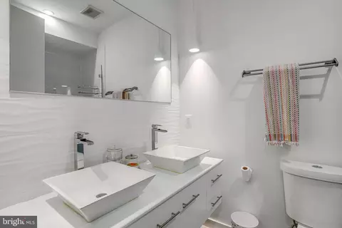 308 U St NE #1, Washington, DC 20002 photo 21