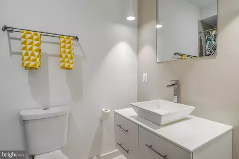 308 U St NE #1, Washington, DC 20002 photo 17