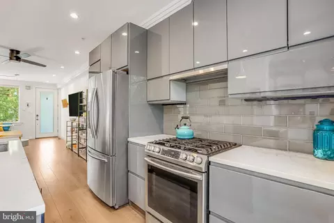 308 U St NE #1, Washington, DC 20002 photo 11