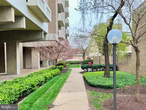 430 M St SW #N203, Washington, DC 20024