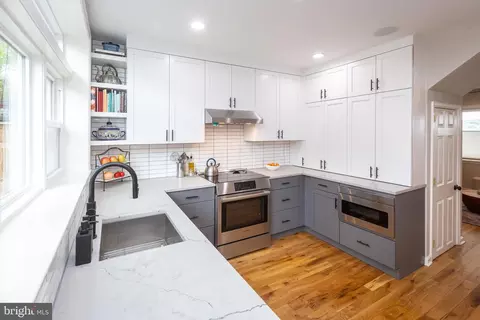 Kitchen - 1354 L St SE, Washington, DC 20003 photo 3 of 13