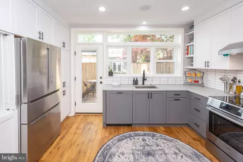 Kitchen - 1354 L St SE, Washington, DC 20003 photo 5 of 13
