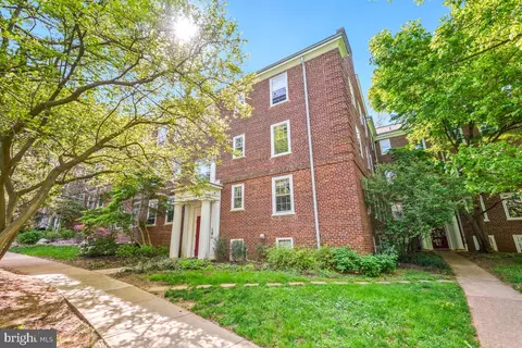 3870 Rodman St NW #C219, Washington, DC 20016