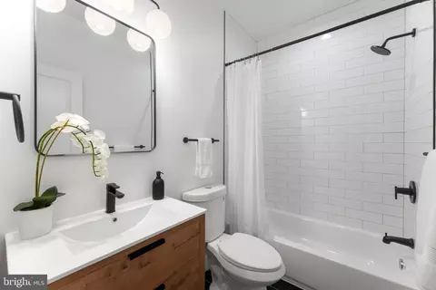 143 13th St NE, Washington, DC 20002 photo 24