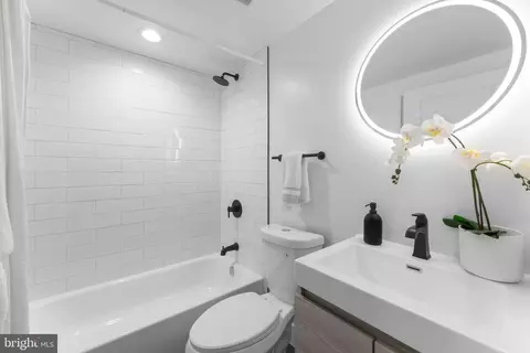 143 13th St NE, Washington, DC 20002 photo 36