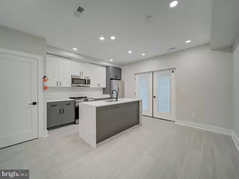 Other - 1004 18th St NE #2, Washington, DC 20002 photo 4 of 12