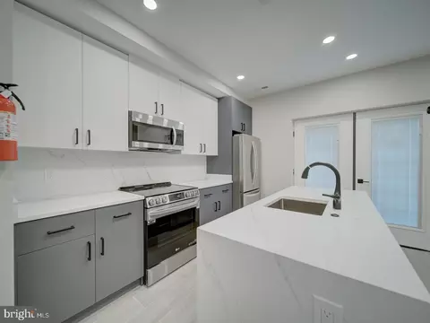 Kitchen - 1004 18th St NE #2, Washington, DC 20002 photo 2 of 8