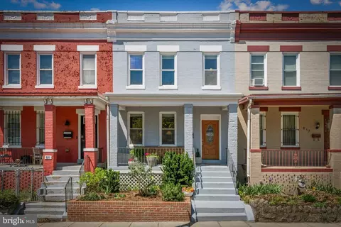 819 Otis Pl NW, Washington, DC 20010