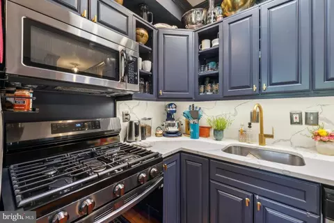 1637 A St NE #3, Washington, DC 20002 photo 7