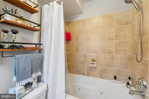 1637 A St NE #3, Washington, DC 20002 photo 22