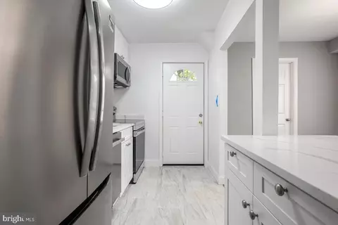 Entry Way - 4701 Bass Pl SE, Washington, DC 20019 photo 4 of 8