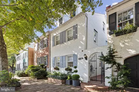 1616 33rd St NW, Washington, DC 20007