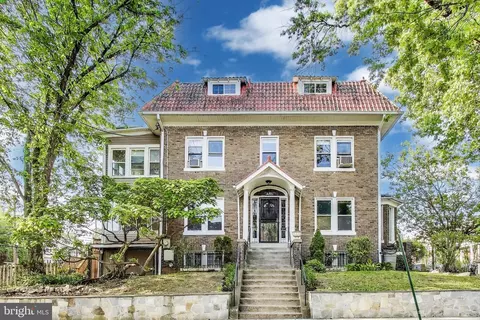 742 Crittenden St NW, Washington, DC 20011