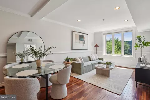 1321 Euclid St NW #301, Washington, DC 20009