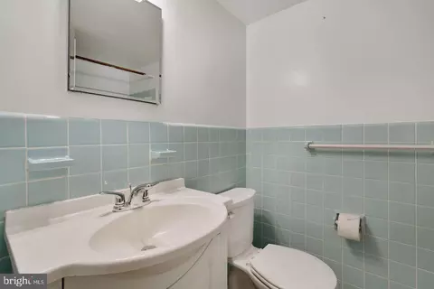 940 25th St NW #710-S, Washington, DC 20037 photo 11