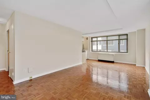 940 25th St NW #710-S, Washington, DC 20037 photo 8