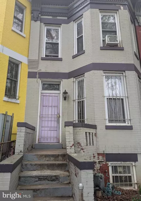 13 Rhode Island Ave NE, Washington, DC 20002