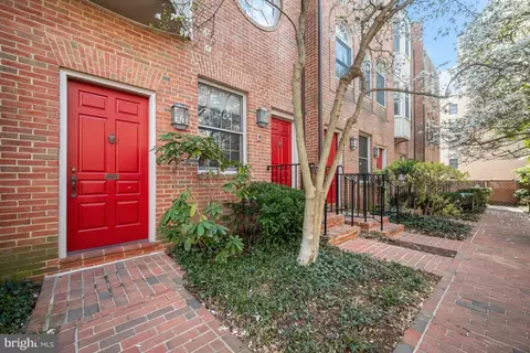2113 12 Nw O St NW #A, Washington, DC 20037