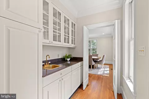 1924 47th St NW, Washington, DC 20007 photo 9