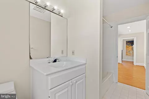 1924 47th St NW, Washington, DC 20007 photo 30