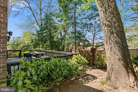 1924 47th St NW, Washington, DC 20007 photo 37