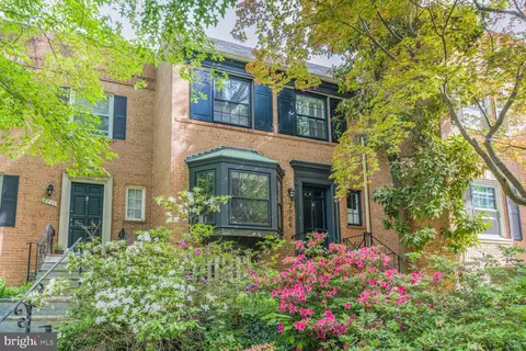 3709 Huntington St NW, Washington, DC 20015