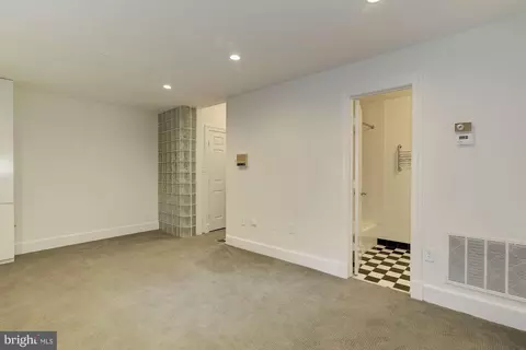 Bedroom - 3917 Georgetown Ct NW, Washington, DC 20007 photo 4 of 4