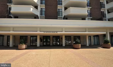 700 7th St SW #116, Washington, DC 20024