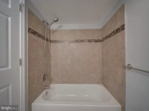 Bath - 371 Chaplin St SE, Washington, DC 20019 photo 7 of 7