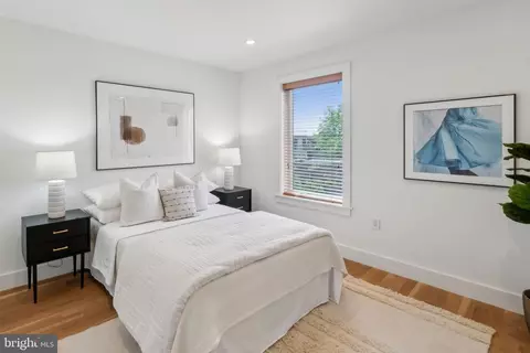Bedroom - 321 L St NE, Washington, DC 20002 photo 4 of 10
