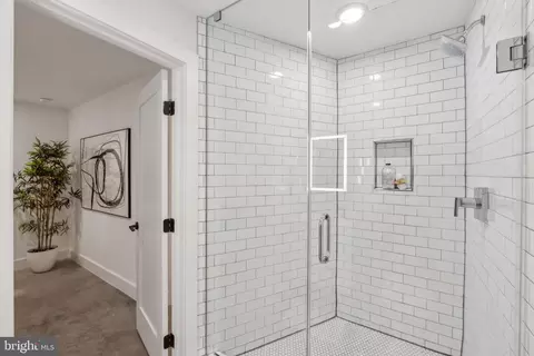 Entry Way - 321 L St NE, Washington, DC 20002 photo 3 of 3