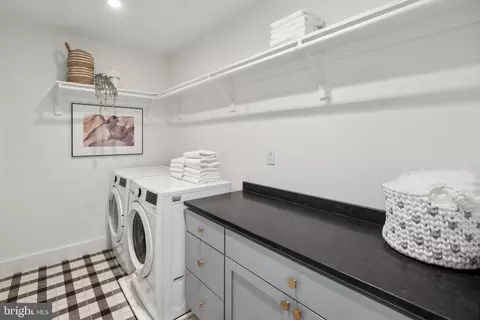 Other - 321 L St NE, Washington, DC 20002 photo 8 of 14