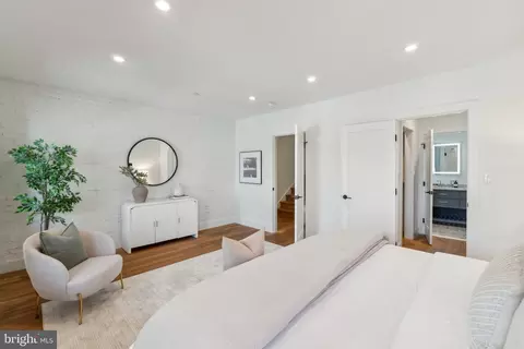 Bedroom - 321 L St NE, Washington, DC 20002 photo 3 of 10