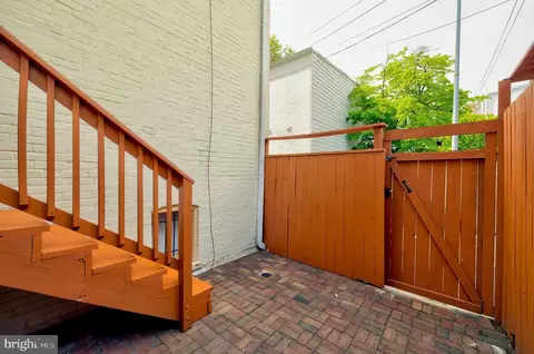 209 11th St NE, Washington, DC 20002 photo 57