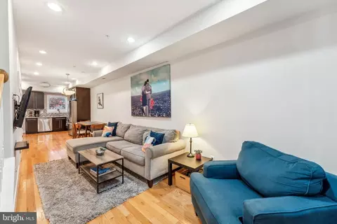 718 13th St SE, Washington, DC 20003 photo 16