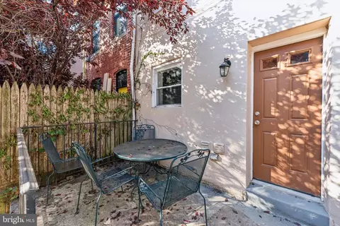 718 13th St SE, Washington, DC 20003 photo 14