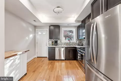 718 13th St SE, Washington, DC 20003 photo 24