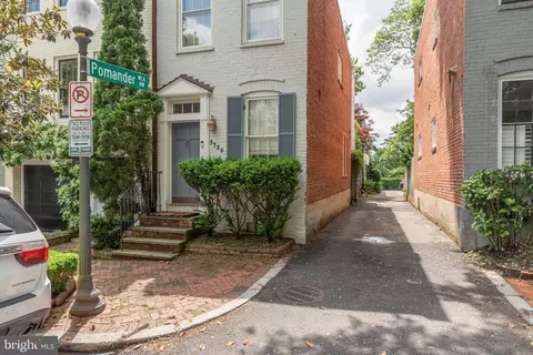 4 Pomander Walk NW, Washington, DC 20007 photo 23