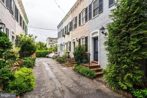 4 Pomander Walk NW, Washington, DC 20007 photo 24