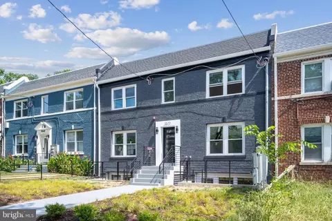 1372 Bryant St NE #4, Washington, DC 20018